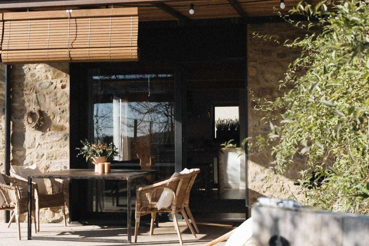 Casa Diana - B - By Lohodihomes Sant Jordi Desvalls Exterior foto